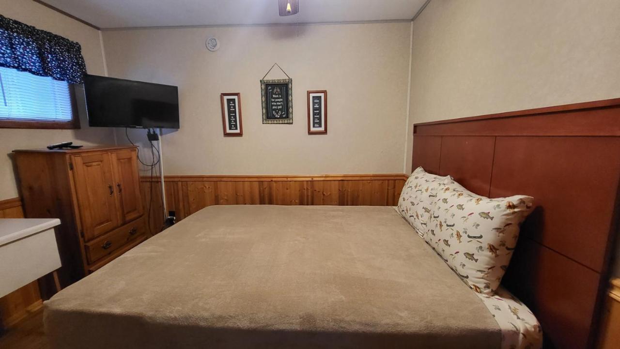 Hunter'S Friend Resort On Indian Point Kültér fotó